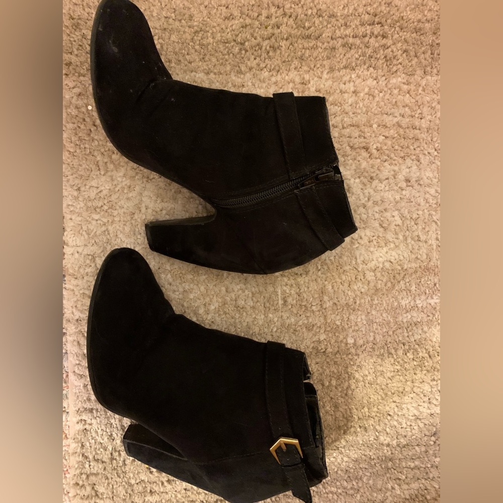Candies stylish black shoes